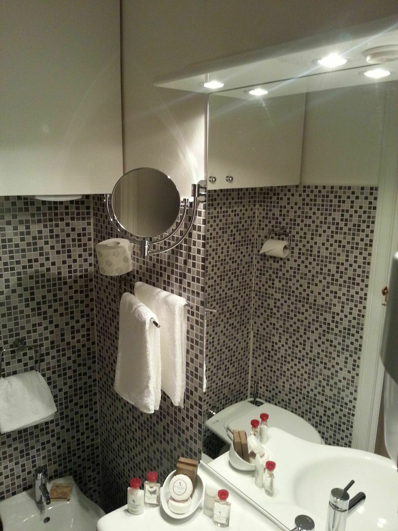 Luxury Fashion Suites Rome Buitenkant foto